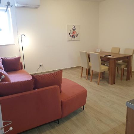 Apartments Valeria Divšići Buitenkant foto