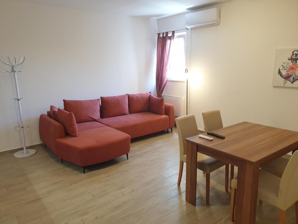 Apartments Valeria Divšići Buitenkant foto